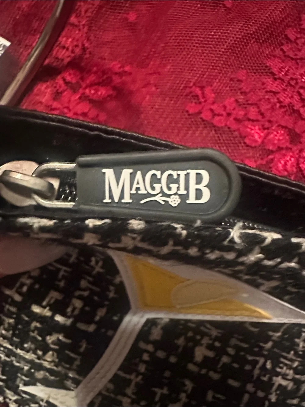 Vintage Maggi B 